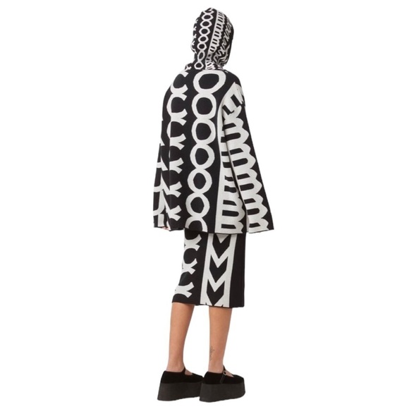 Marc Jacobs Monogram Oversized Knit Jumper and Monogram Knit Tube Skirt L/XL - Picture 3 of 16